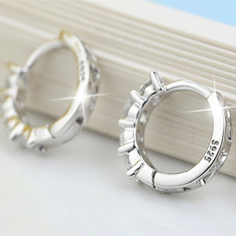 Brinco Argola com Zircônia em Prata