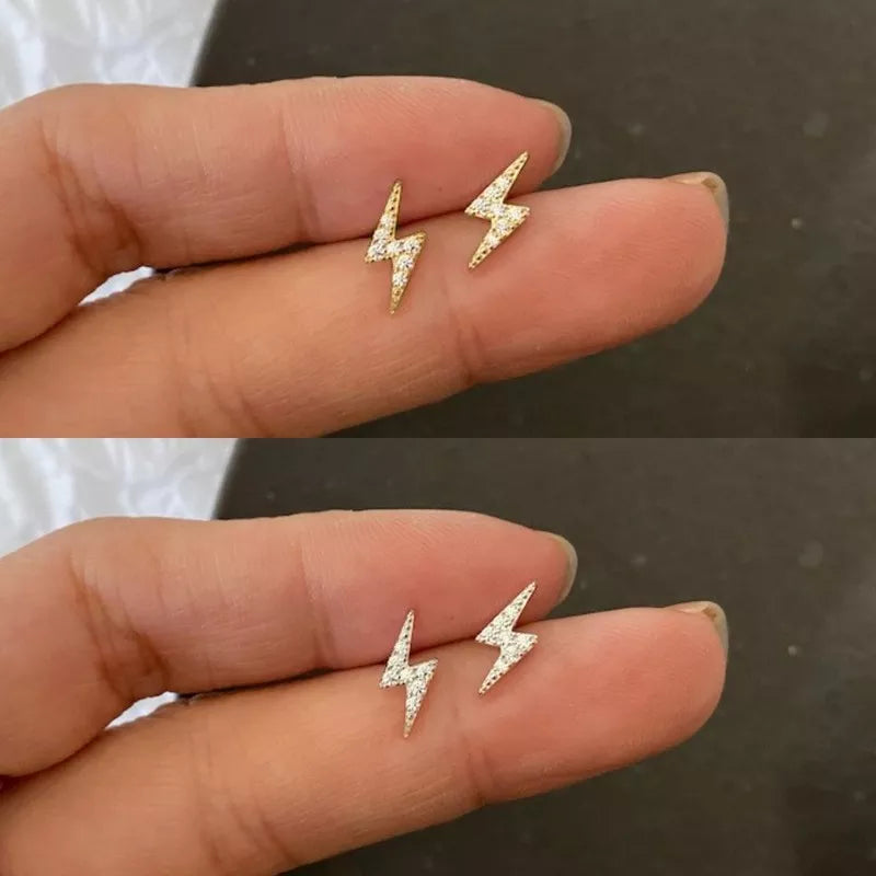 Brinco Delicado Raio com Zircônia