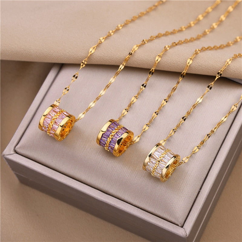 Colar Lury com Pingente Banhado Ouro 18K