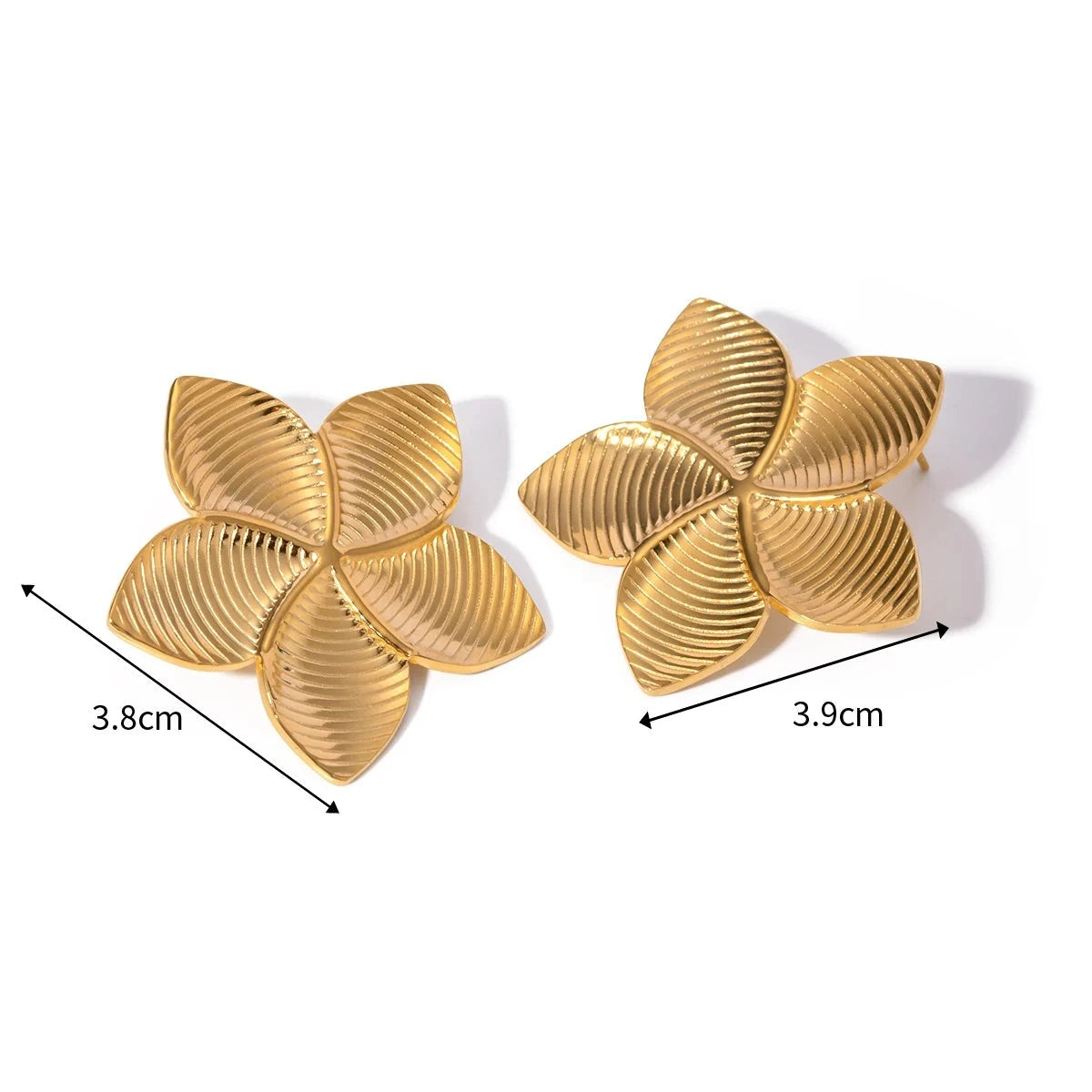 Brinco Aço Inoxidável Detalhes em Pétala de Flor