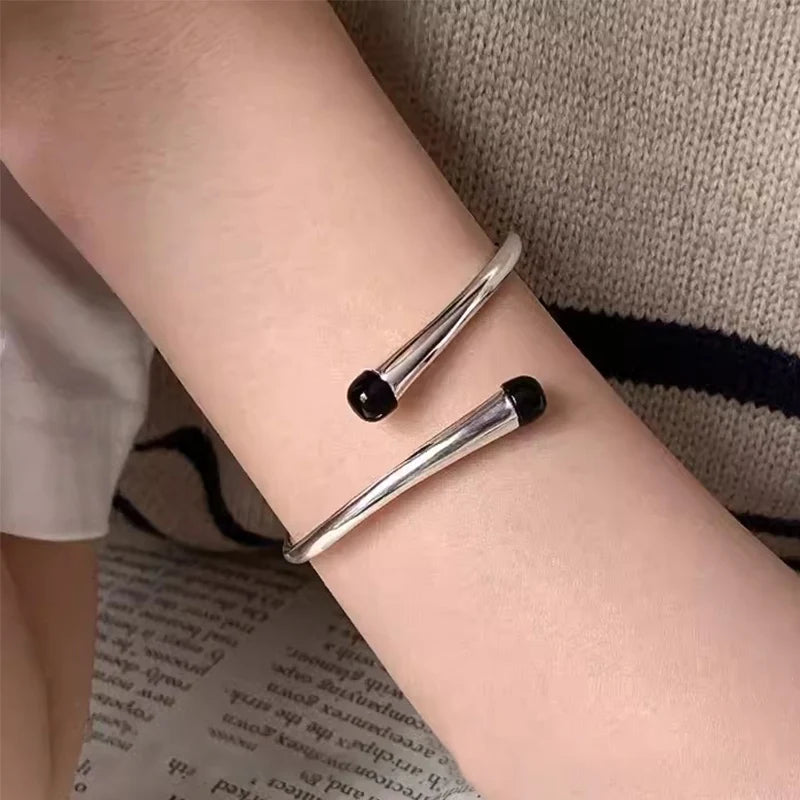 Pulseira Zircônia Preta Cúbica Detalhes Minimalista