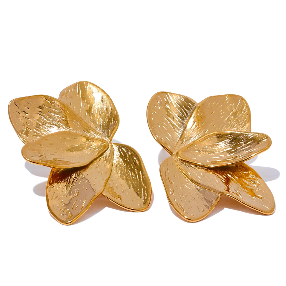 Brinco Dourado Flor Banhado a Ouro