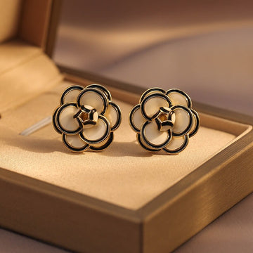 Brinco Flor Camélia