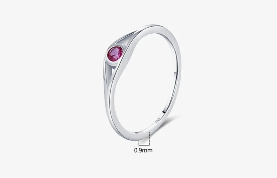 Anel Prata 925 Detalhada em Zircônia Redonda Vermelha Rosa