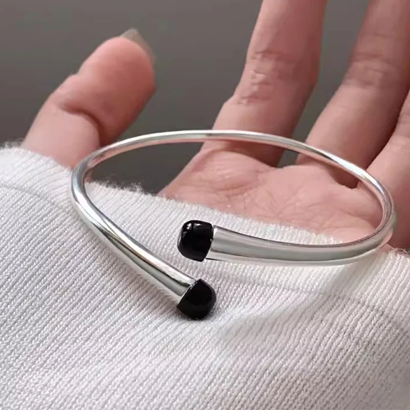 Pulseira Zircônia Preta Cúbica Detalhes Minimalista