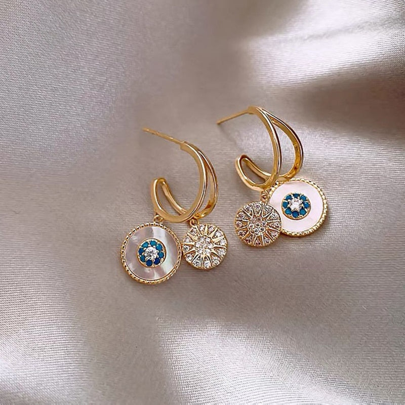 Brinco Dourado Pingente Duplo
