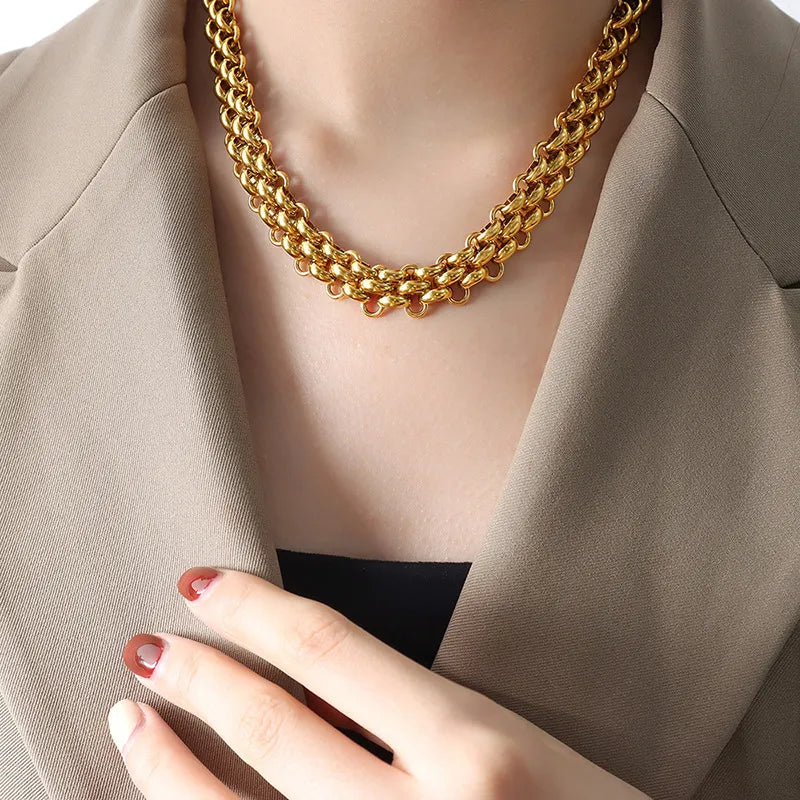 Colar Banhado a ouro 18k