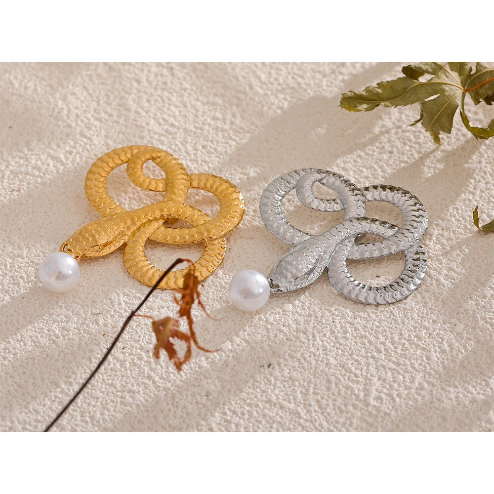 Broches aço inoxidável 316l Detalhes em Cobra Gota Pérola
