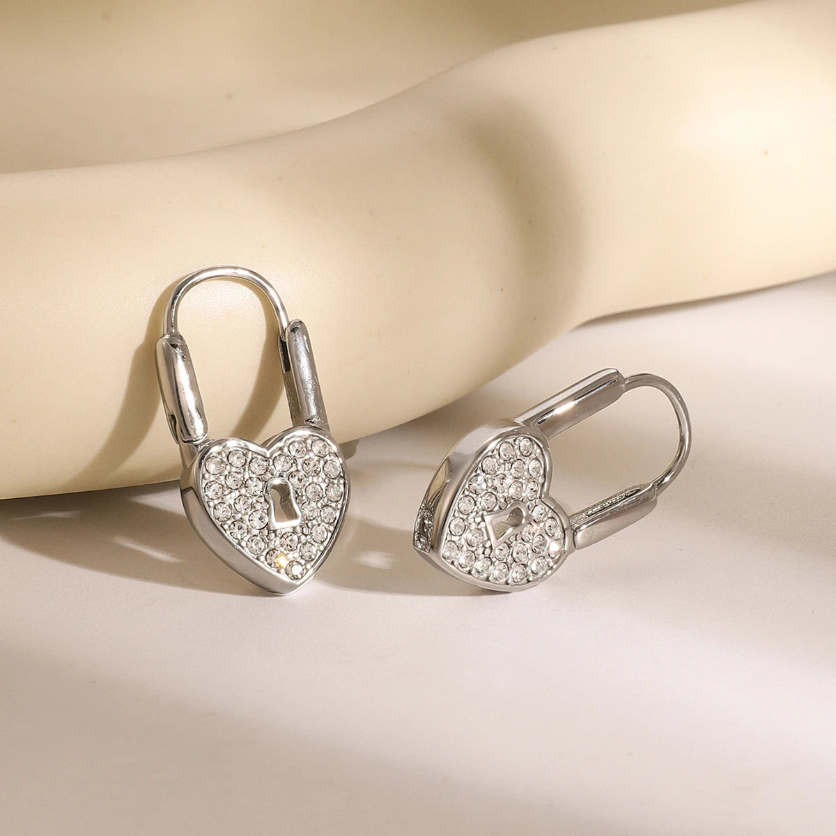 Brinco Aço Inoxidável Detalhes Detalhes Coração Diamante 