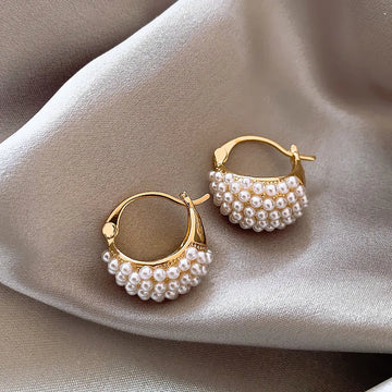 Brinco Argola com Pérolas