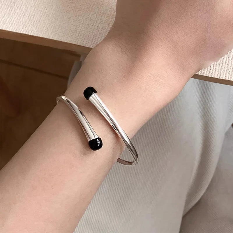 Pulseira Zircônia Preta Cúbica Detalhes Minimalista